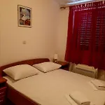 Cepo Apartmán *