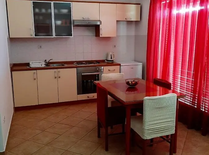 Cepo Apartment Makarska