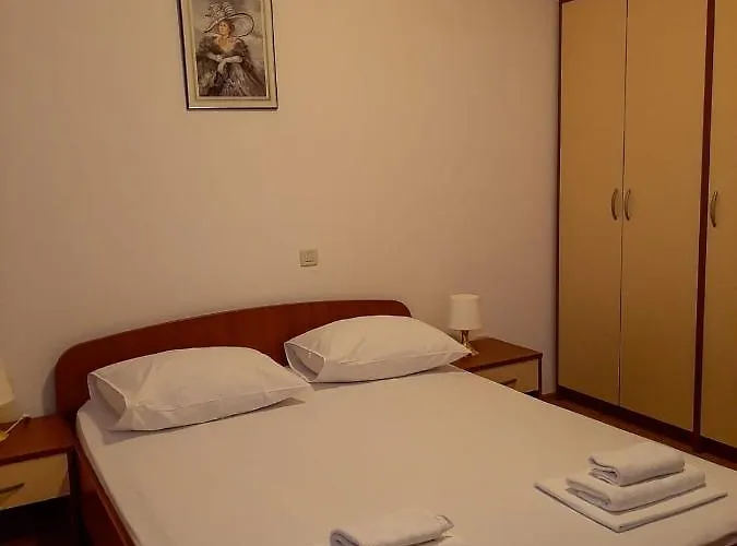 Cepo Apartment Makarska